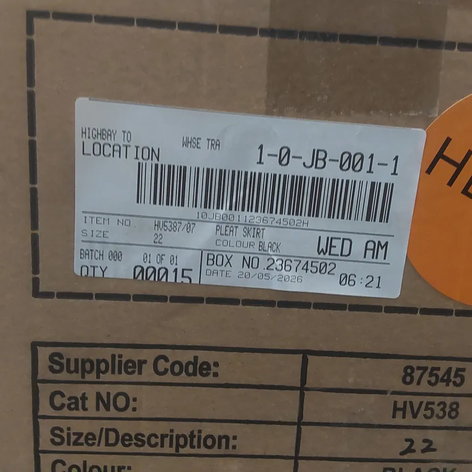 BOX CONTAINING APPROXIMATELY 15x BRAND NEW JD WILLIAMS BLACK PLEAT SKIRTS - SIZE 22