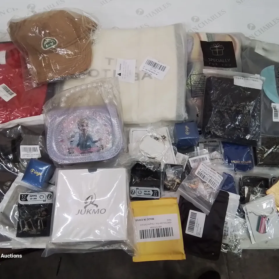 BOX CONTAINING LARGE AMOUNT OF FASHION ITEMS, CLOTHING, SILVER PLATE/STERLING SILVER DRESS UP/COSTUME JEWELLERY ETC.