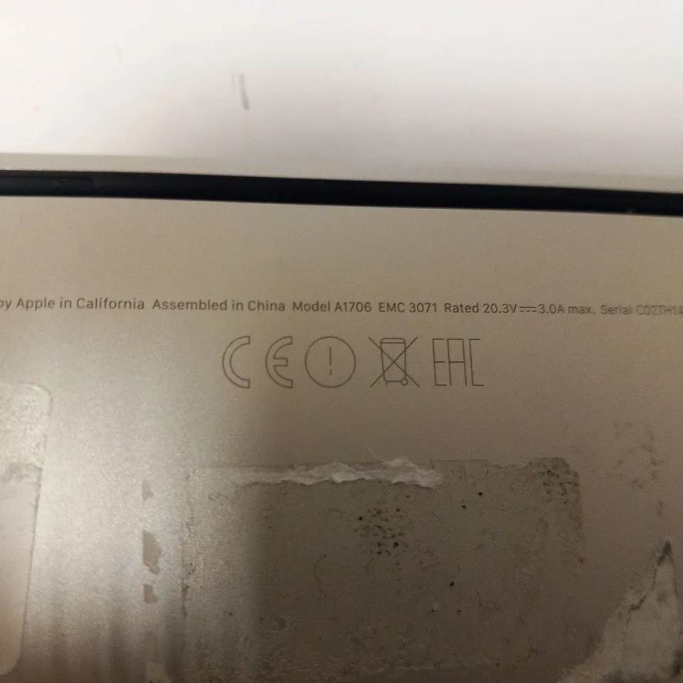 APPLE MACBOOKPRO (A1706 LATE 2016)