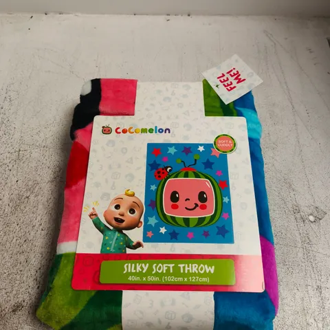 COCOMELON SILKY SOFT THROW