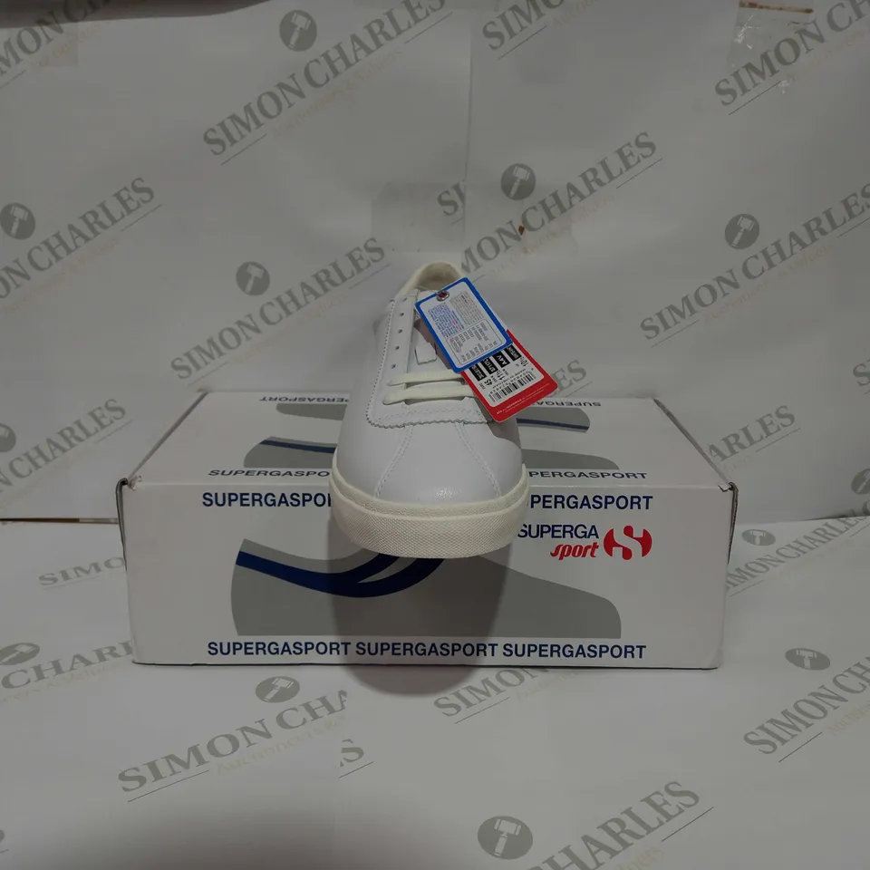 SUPERGA 2843 CLUB S VEGAN LEATHER TRAINER WHITE - EU 45