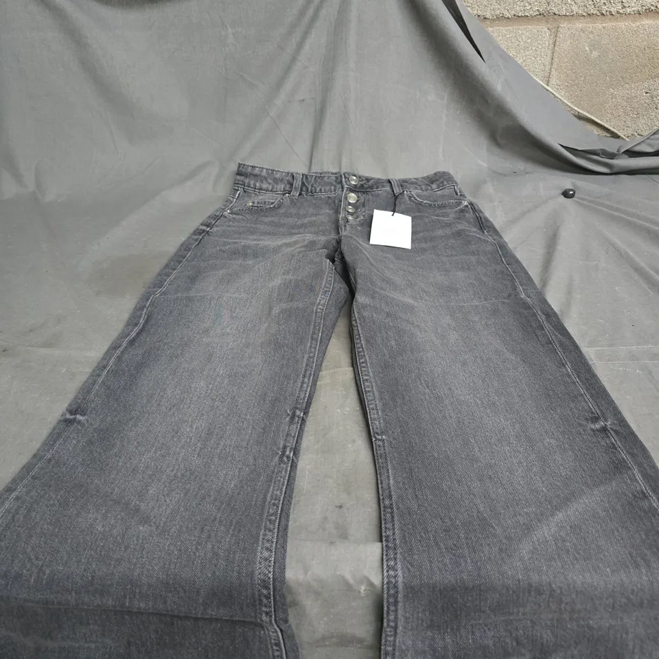 ZARA KIDS DENIM JEANS, DARK WASH, SIZE 12-13 YEARS