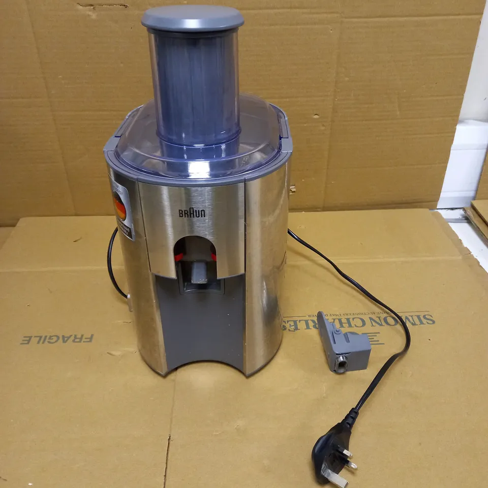 BRAUN IDENTITY COLLECTION SPIN JUICER 