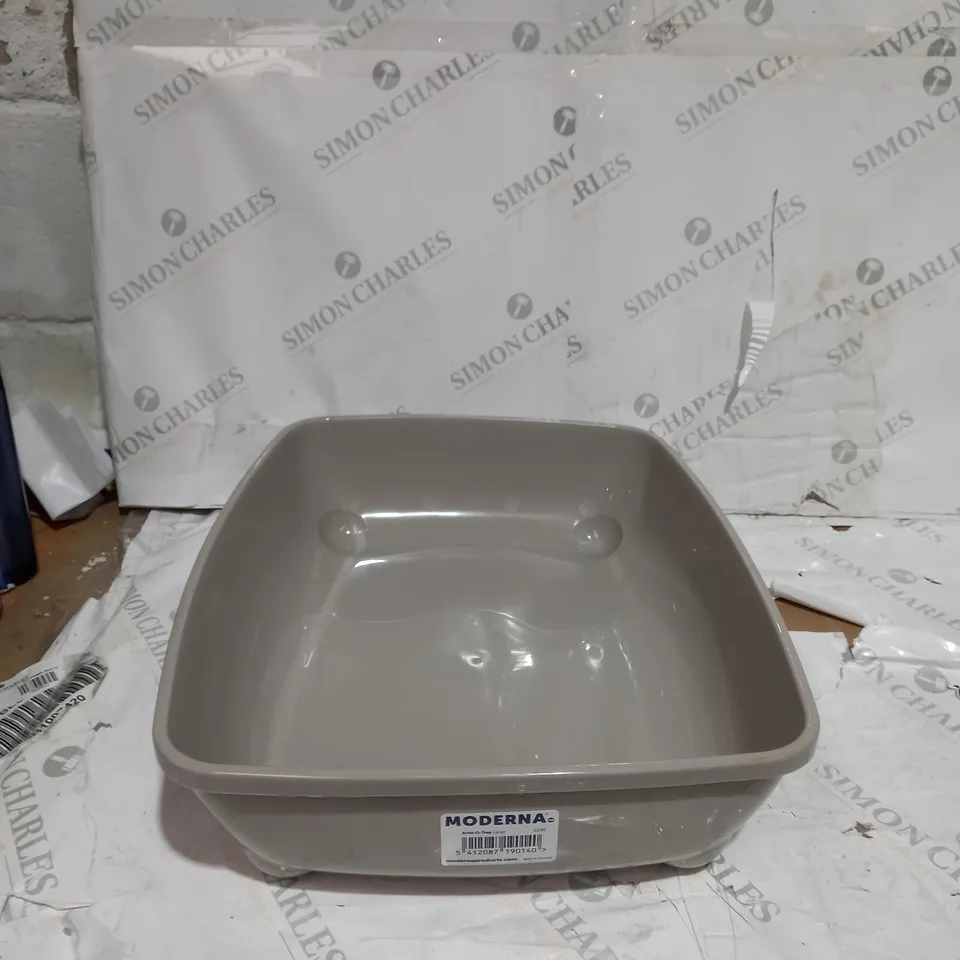 MODERNA LARGE TRAY 