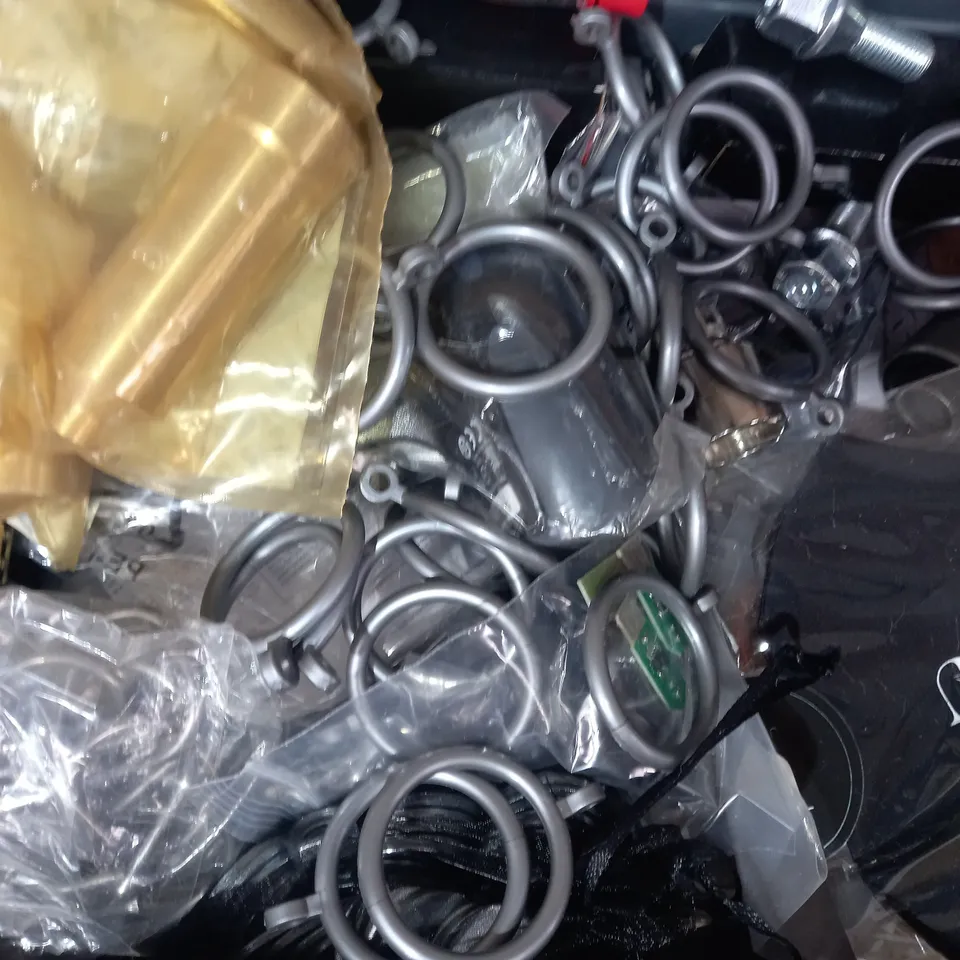 LOT OF APPROXIMATELY 10 ASSORTED HOUSEHOLD ITEMS TO INCLUDE BINATONE PHONE, ONE-WRAP PLANT TIES, 3PC PEELERS, ETC