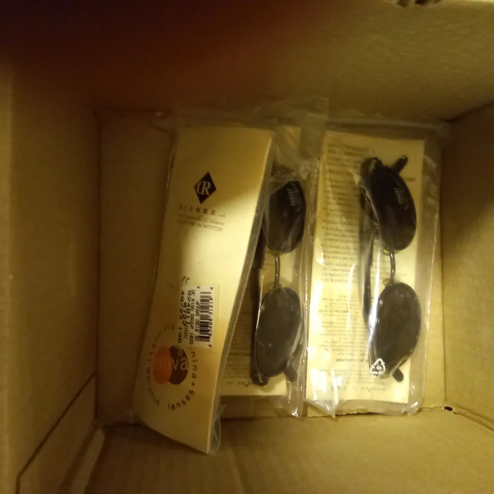 BOX OF APPROX 6 PAIRS OF VOGART 2481I SUNGLASSES.