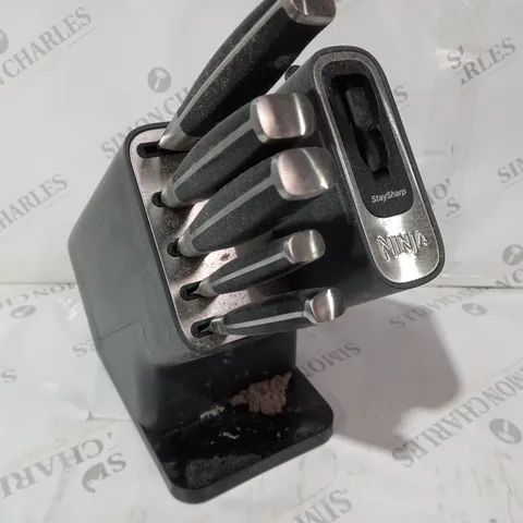 NINJA FOODI STAYSHARP 5 PIECE KNIFE BLOCK WITH INTEGRATED SHARPENER K32005UK