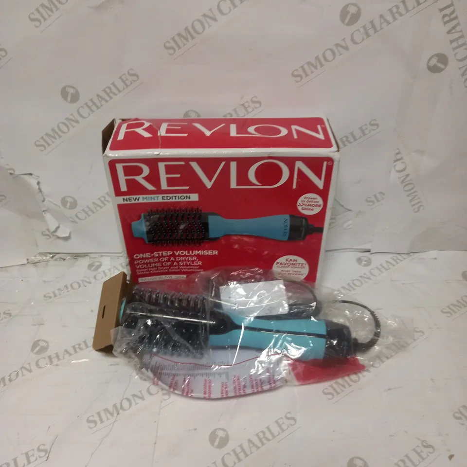 REVLON SALON HAIR DRYER AND VOLUMISER - MINT RRP £59.99