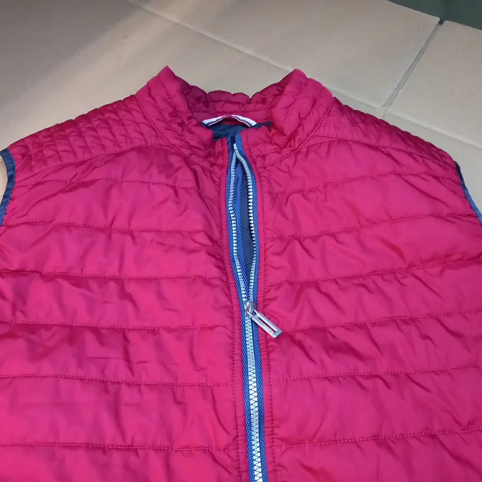 DESIGNER RED PADDED GILET