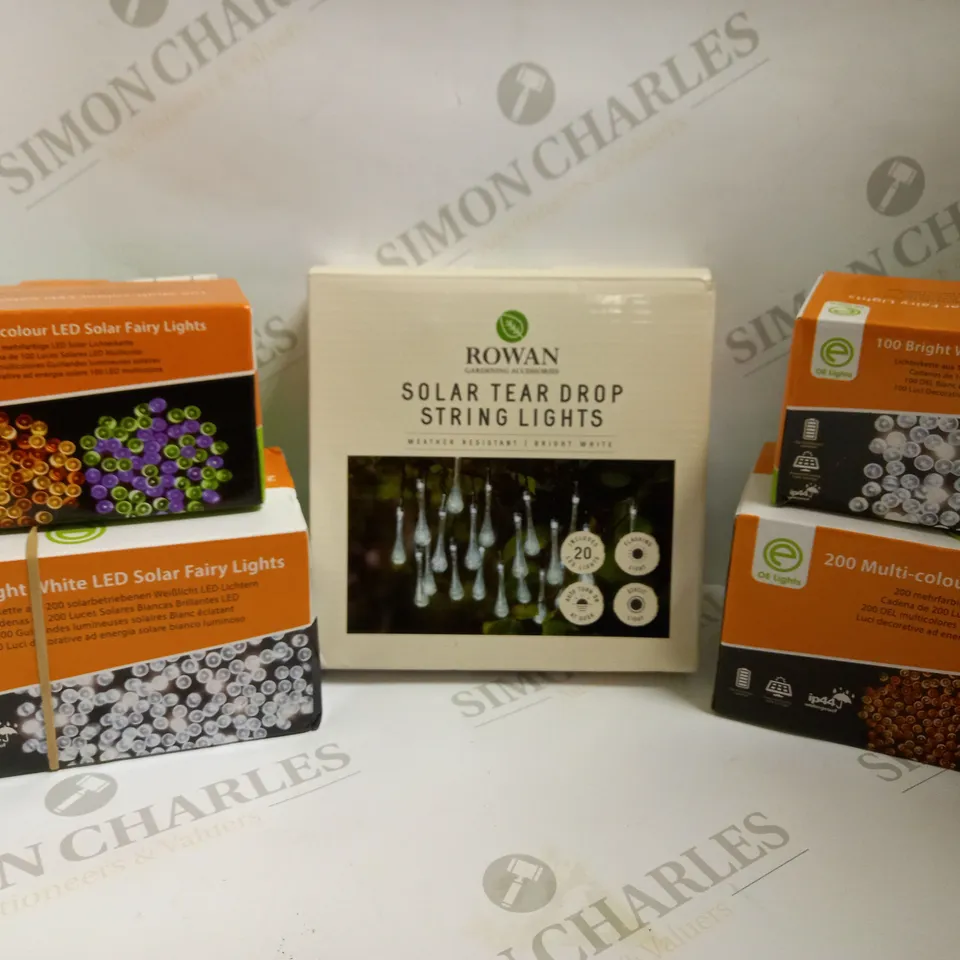 APPROX 6 BOXES OF FAIRY LIGHTS IN ASSORTED COLOURS AND STYLES 