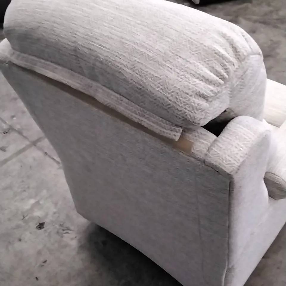 QUALITY BRITISH DESIGNED & MANUFACTURED G PLAN NEWBURY MANUAL RECLINER ARMCHAIR CHEVRON DOVE FABRIC