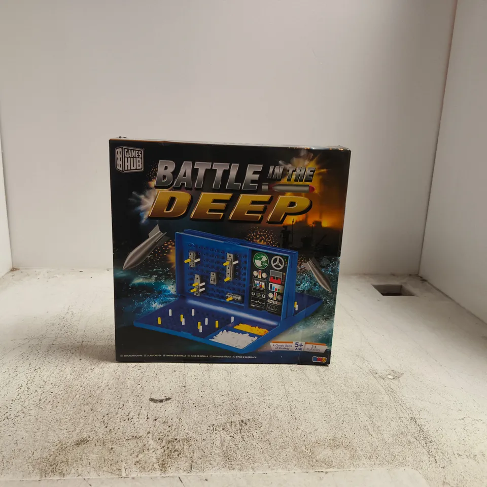 BATTLE IN THE DEEP BOARD GAME – BOXED