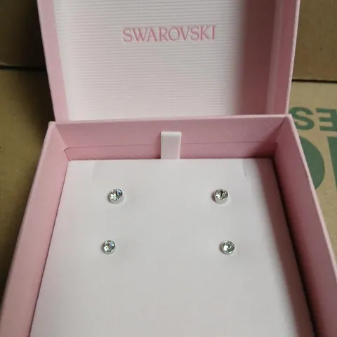 SWAROVSKI CRYSTAL STUD EARRINGS IN PINK PRESENTATION BOX