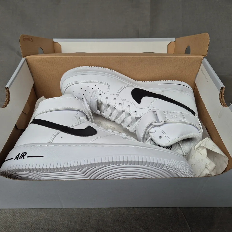 BRAND NEW BOXED PAIR OF NIKE AIR FORCE 1 HIGH '07 AN20 SHOES IN WHITE/BLACK UK SIZE 5.5