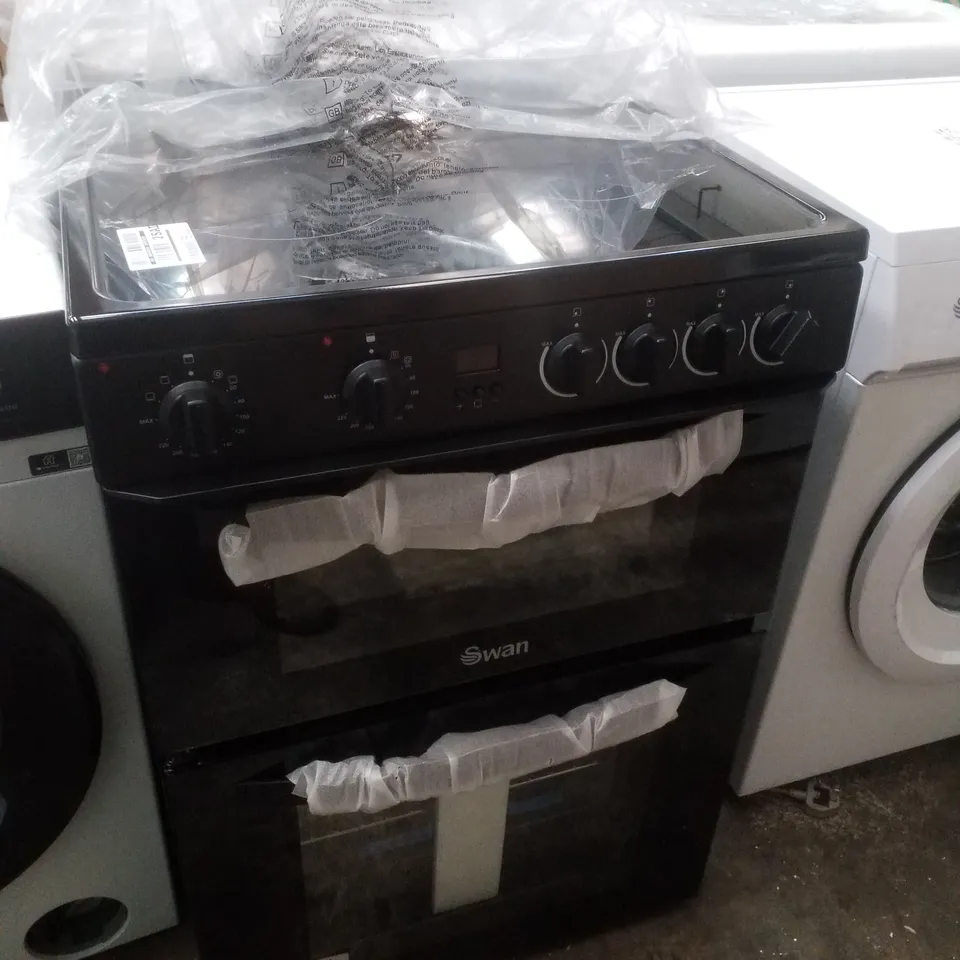 SWAN SX16730B 60CM ELECTRIC DOUBLE OVEN CERAMIC HOB COOKER - BLACK