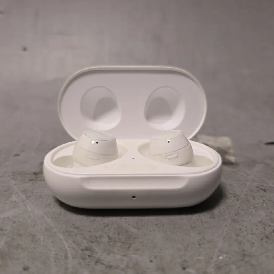 SAMSUNG GALAXY BUDS+ - WHITE
