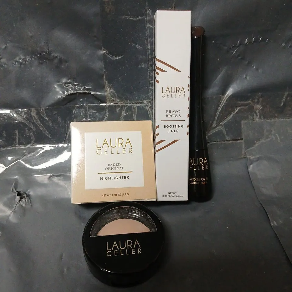 APPROXIMATELY 10 ASSORTED LAURA GELLER PRODUCTS IN VARIOUS SHADES TO INCLUDE HIGHLIGHTER & BOOSTING LINER