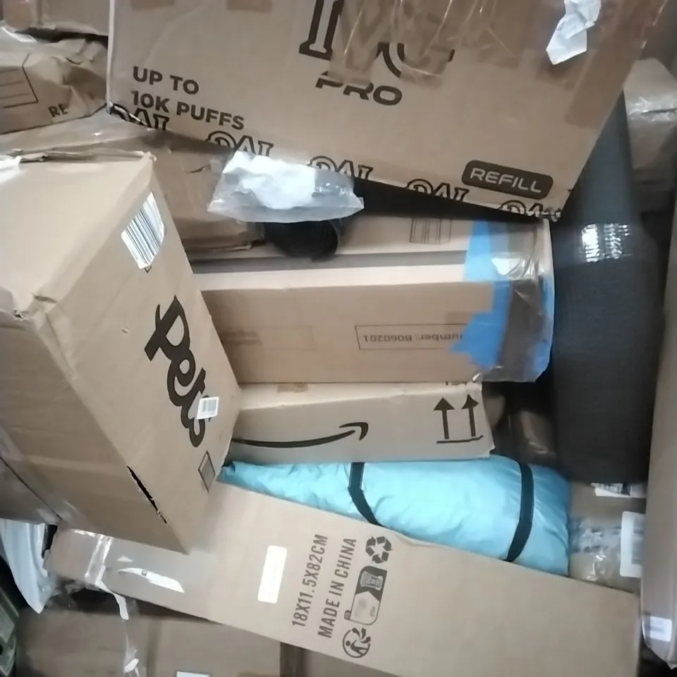 PALLET OF ASSORTED HOUSEHOLD GOODS AND PRODUCTS TO INCLUDE; WARDROBE, BOXED FURNITURE ETC