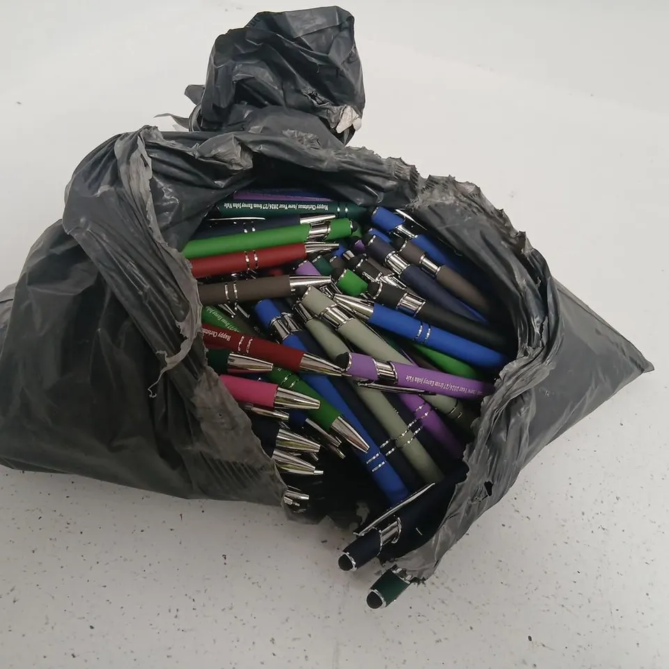 LARGE QUANTITY OF PROMOTIONAL BALLPOINT PEN SET, ASSORTED COLOURS – HAPPY CHRISTMAS / NEW YEAR 2026/27 FROM ENVOY JOHN VALE