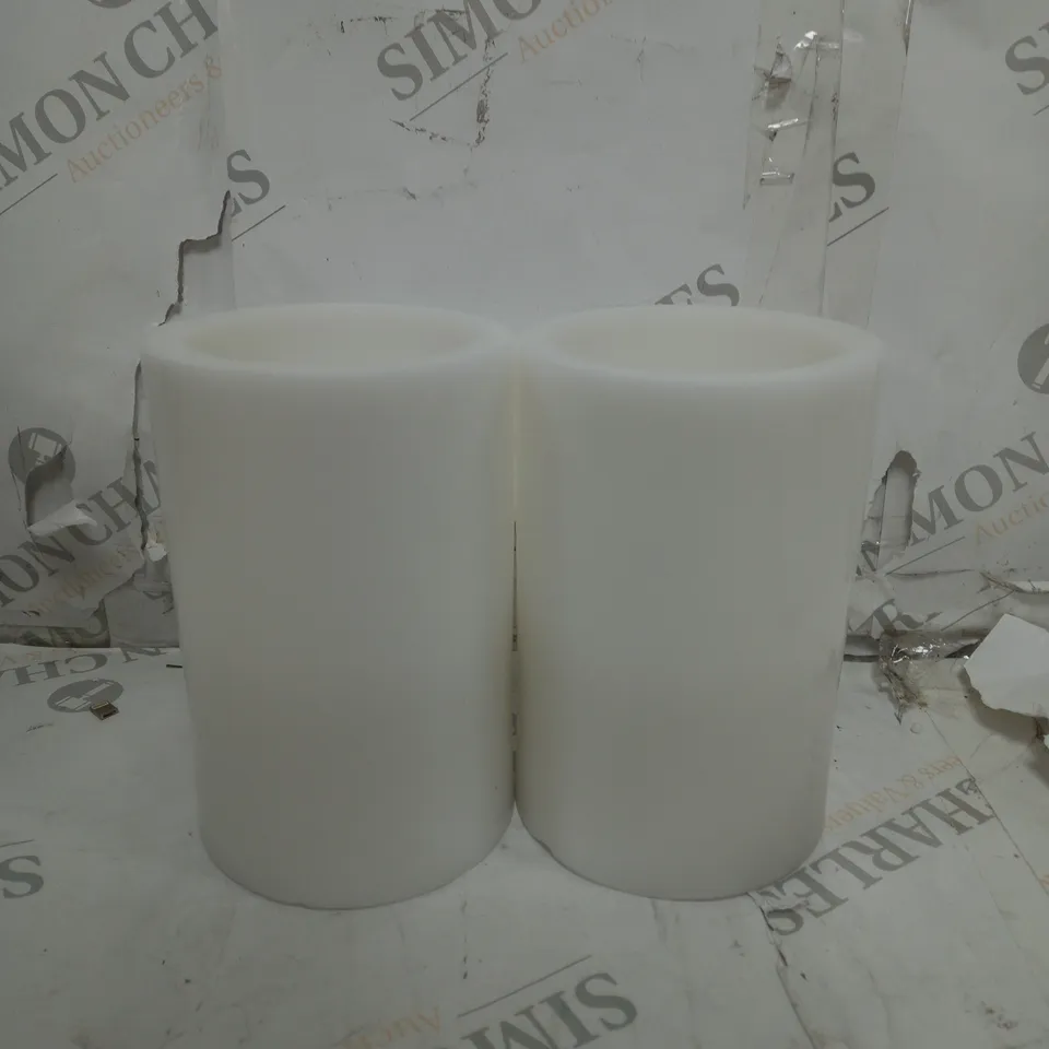 K BY KELLY HOPPEN SET OF PILLAR CANDLES WHITE 20CM