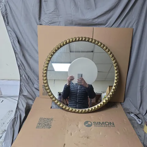 GREEN DECORE PARAGON BRASS ROUND WALL MIRROR