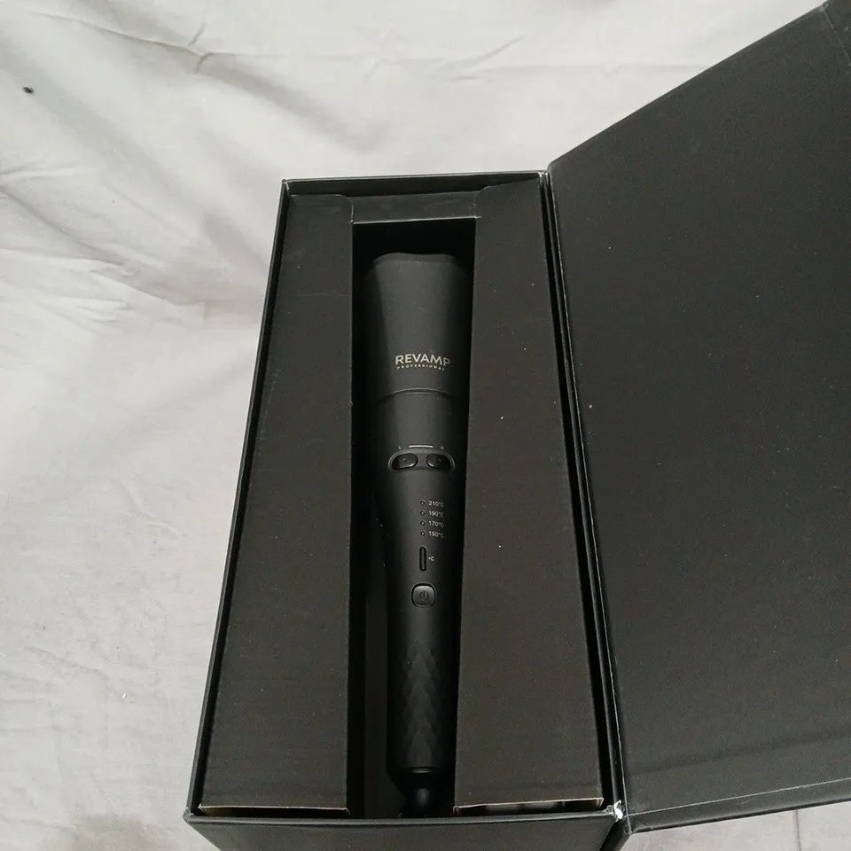 BOXED REVAMP PROGLOSS HOLLYWOOD CURL AUTOMATIC 