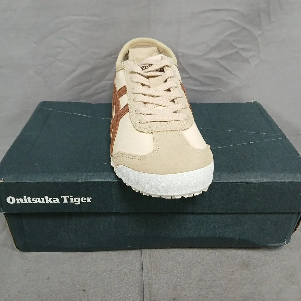 BOXED PAIR OF ONITSUKA TIGER SHOES IN BEIGE/BROWN SIZE UK 4.5