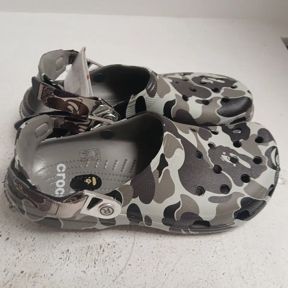 BATHING APE CROCS CAMOUFLAGE PRINT CLOGS - SIZE 9
