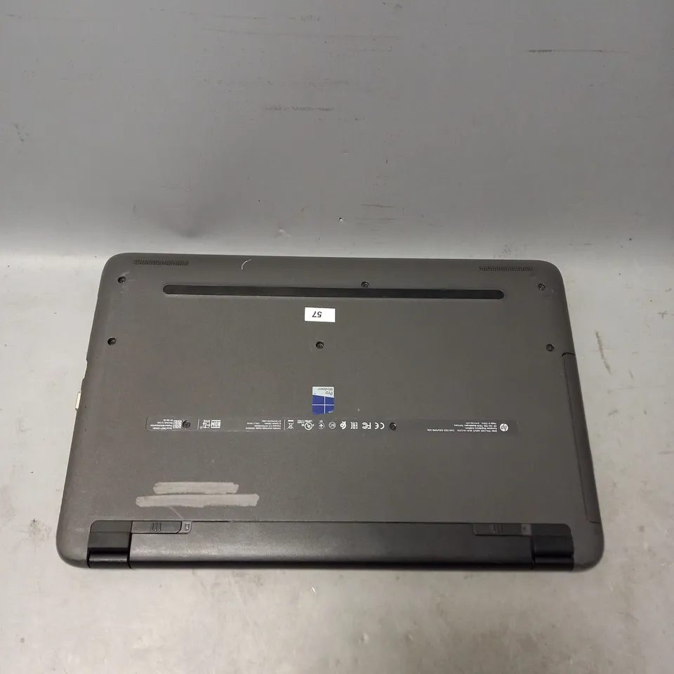 HP 250 G5 LAPTOP IN GREY