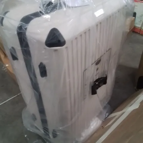 LUGG SKYROVER TRAVEL SUITCASE DARK CREAM