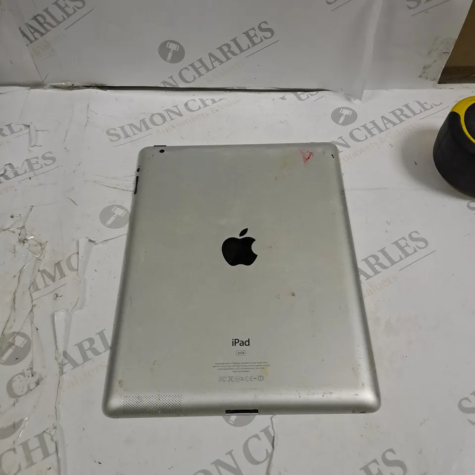 APPLE IPAD MODEL A1395 32GB