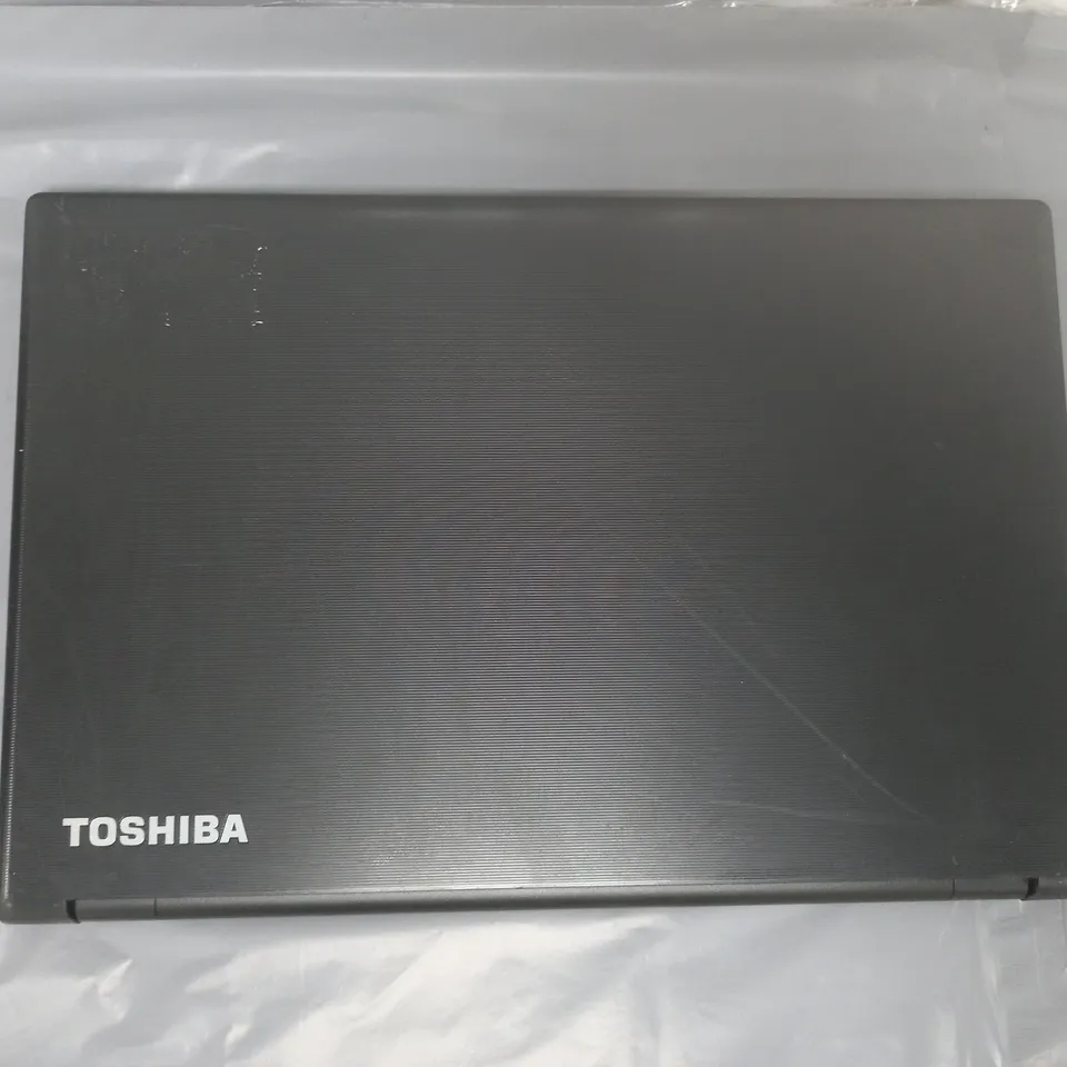 TOSHIBA SATELLITE PRO R50-B	15 INCH I3-4005U 1.70GHZ