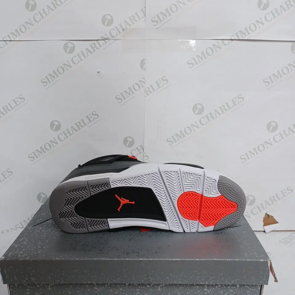 AIR JORDAN 4 RETRO IN DARK GREY - UK 8 