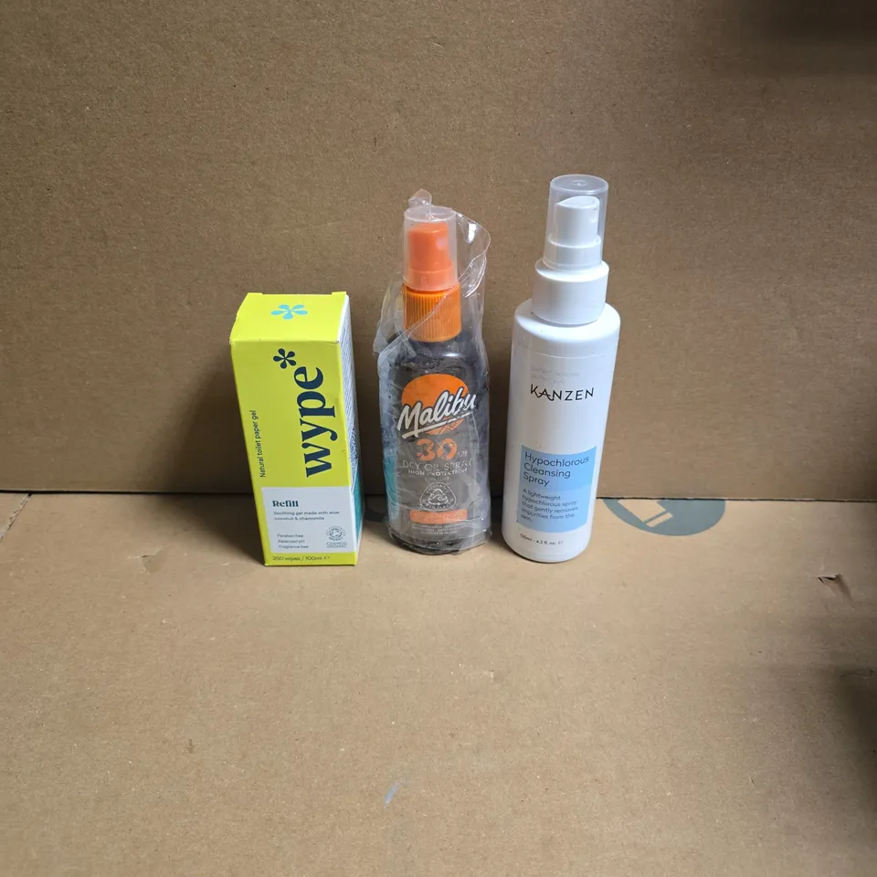APPROXIMATELY 15 ASSORTED HEALTH & BEAUTY PRODUCTS TO INCLUDE MALIBU SUNCREAM, KANZEN CLEANSING SPRAY, WYPE TOILET PAPER GEL ETC - COLLECTION ONLY
