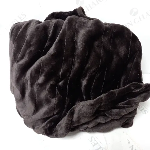COZEE HOME HEATED TV BLANKET - CHOCOLATE