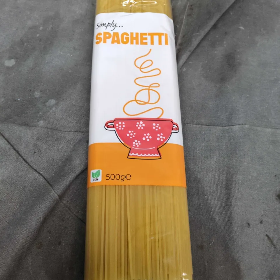 TOTE OF APPROXIMATELY 10 PACKS OF SIMPLY SPAGHETTI 500G PER PACK