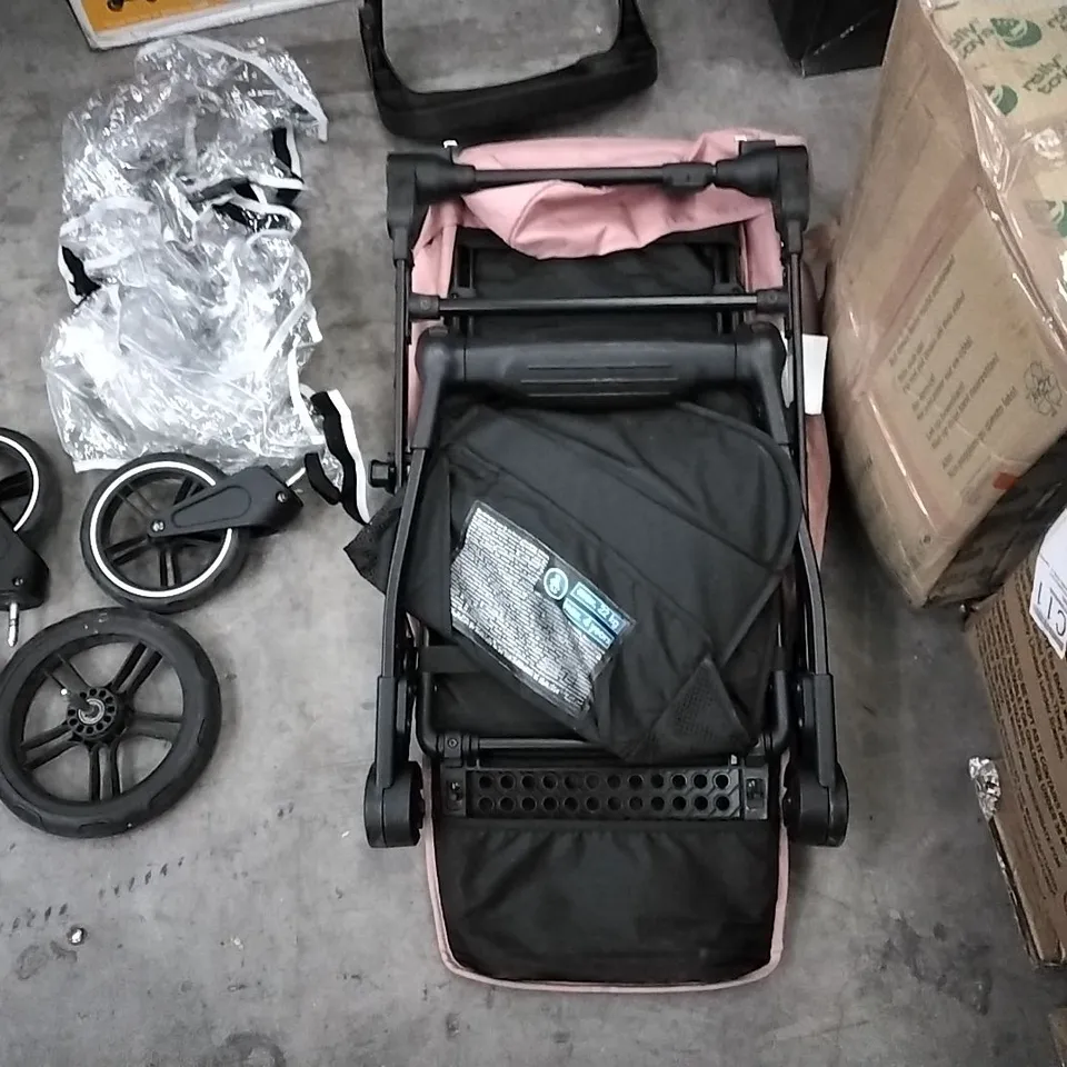 BOXED HAUCK PUSHCHAIR 