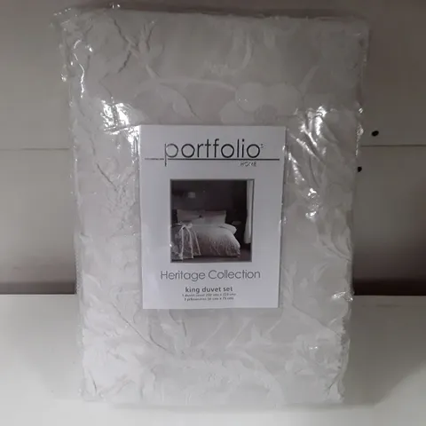 PORTFOLIO HERITAGE COLLECTION KING DUVET SET IN SILVER GREY