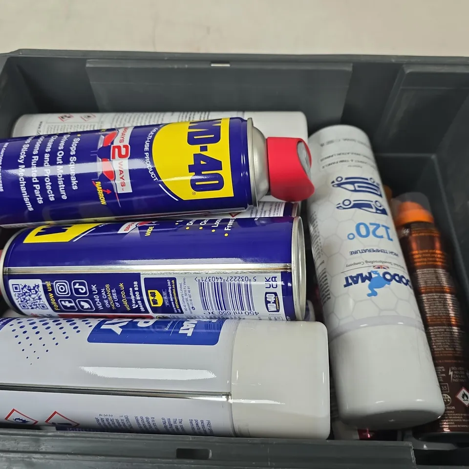 APPROXIMATELY 15 ASSORTED AEROSOLS TO INCLUDE WD-40, DODOMAT ADHESIVE, MALIBU DRY OIL SPRAY, ETC - COLLECTION ONLY