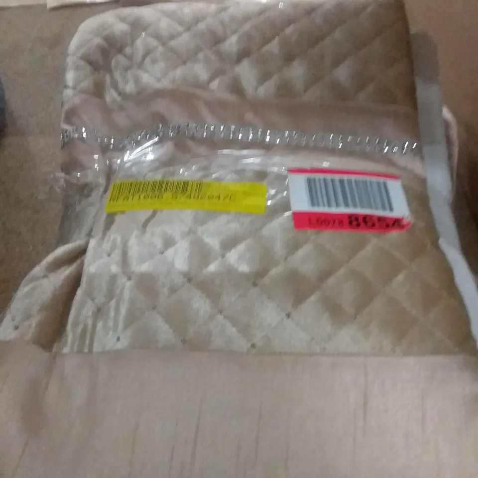 ROSENBERG EYELET ROOM DARKENING THERMAL CURTAINS COLOUR: BEIGE