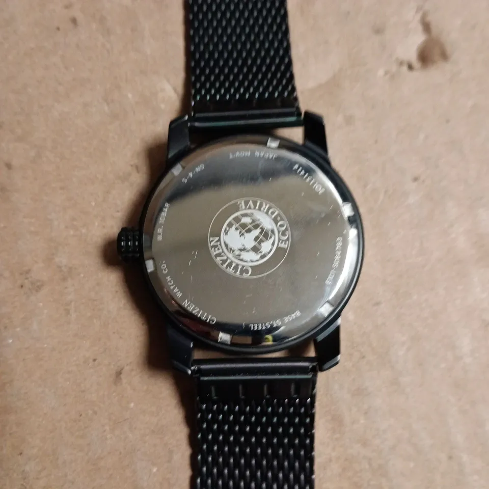 BOXED CITIZEN ECO-DRIVE BLACK DIAL WATCH WITH METAL STRAP