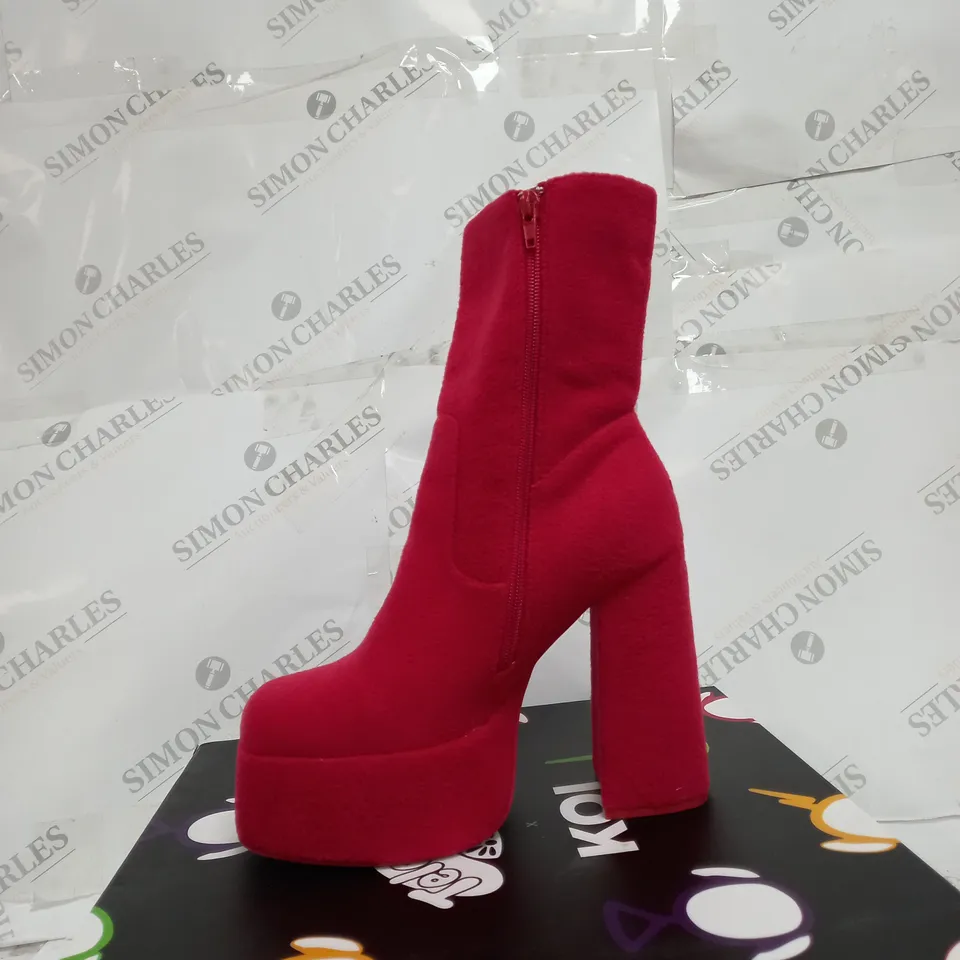 TELETUBIES X KOI RED HIGH HEELS BOOTS SIZE 6 