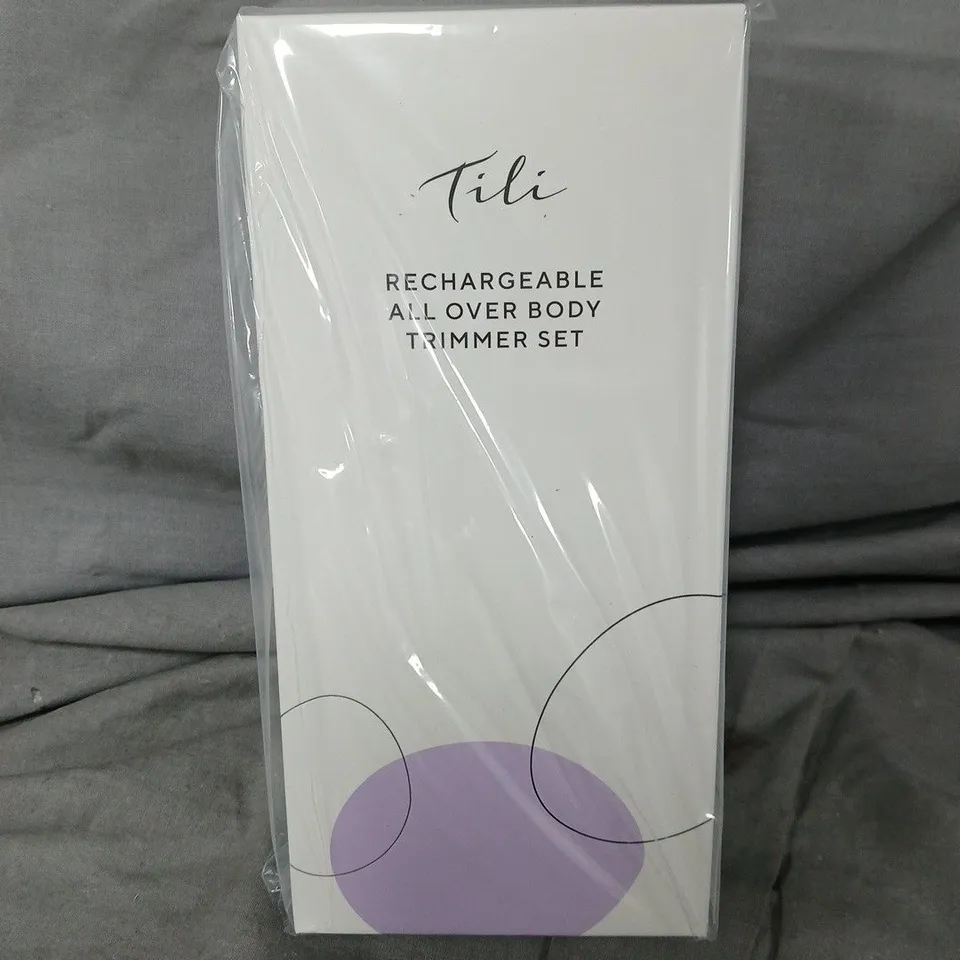 APPROXIMATELY 20 TILI RECHARGEABLE BODY TRIMMERS WITH LED LIGHT - PURPLE