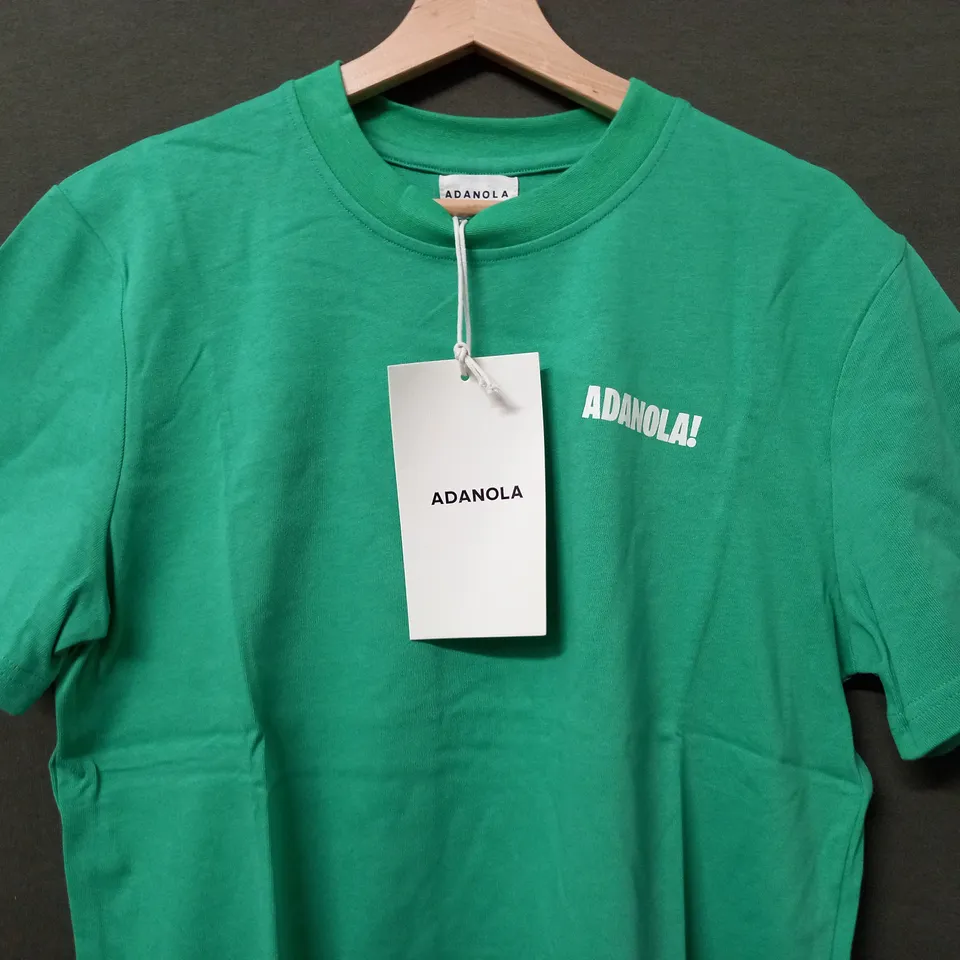ADANOLA RESORT SPORTS SHORT SLEEVE OVERSIZED T-SHIRT IN KELLY GREEN - SMALL