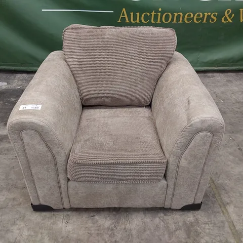 QUALITY DESIGNEREASY CHAIR FAUX LEATHER AND JUMBO CORD