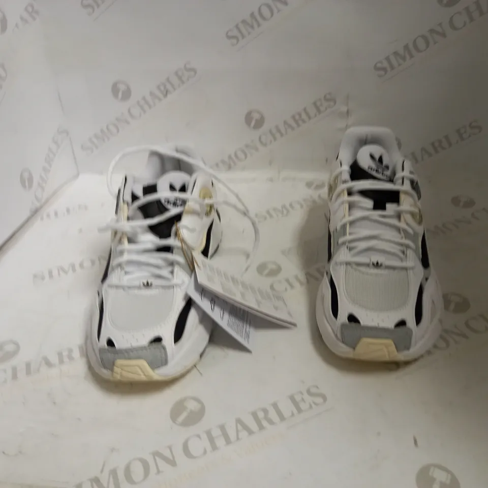 ADIDAS ASTIR W SIZE UK 3 1/2