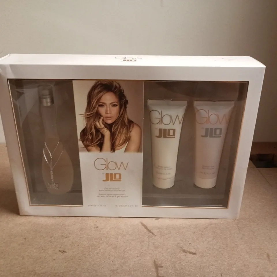 GLOW BY J.LO GIFT SET – EDT 50ML + BODY LOTION & SHOWER GEL 2X75ML,