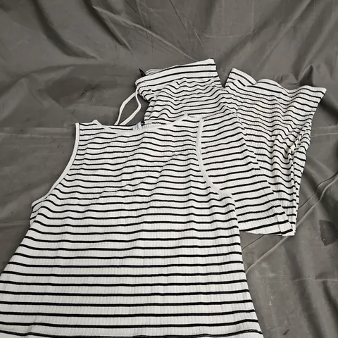 COLLUSION WIDE LEG TROUSER & VEST TOP CO-ORD IN MONOCHROME STRIPE SIZE M/L