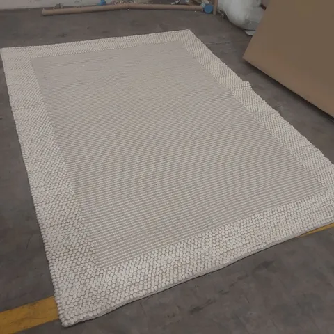 QUALITY DESIGNER AREA RUG - APPROXIMATELY 225 x 160cm