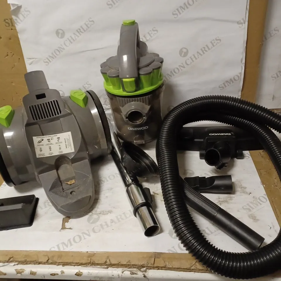 DAEWOO FLR00046, TORNADO BAGLESS VACUUM CLEANER